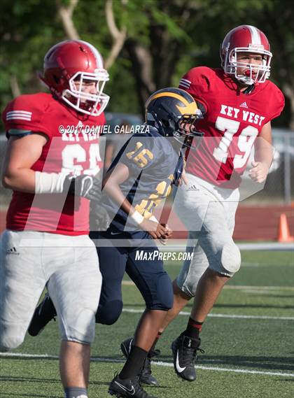 Thumbnail 1 in Belen Jesuit vs. Key West photogallery.