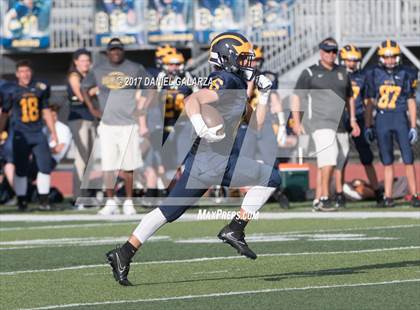 Thumbnail 2 in Belen Jesuit vs. Key West photogallery.