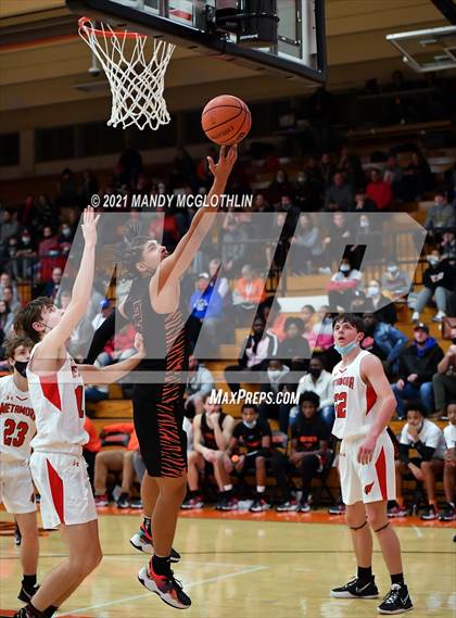 Thumbnail 2 in Metamora VS Lanphier (Kevin Brown Memorial Tournament of Champions) photogallery.
