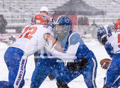 Thumbnail 1 in Gunnison Valley vs. Water Canyon (UHSAA 8-Man Semifinal) photogallery.