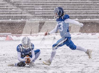 Thumbnail 1 in Gunnison Valley vs. Water Canyon (UHSAA 8-Man Semifinal) photogallery.