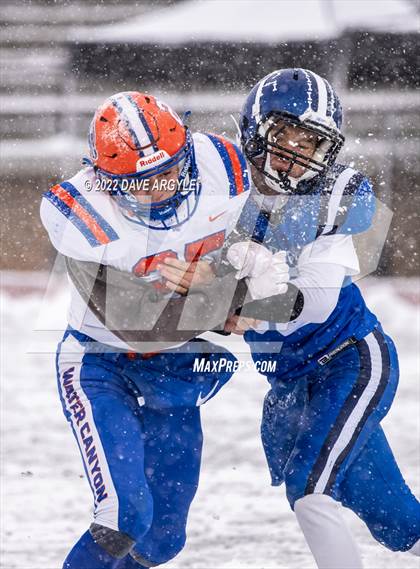 Thumbnail 2 in Gunnison Valley vs. Water Canyon (UHSAA 8-Man Semifinal) photogallery.