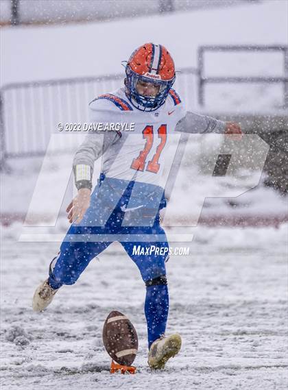 Thumbnail 1 in Gunnison Valley vs. Water Canyon (UHSAA 8-Man Semifinal) photogallery.