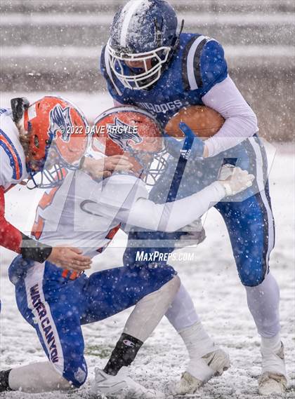 Thumbnail 2 in Gunnison Valley vs. Water Canyon (UHSAA 8-Man Semifinal) photogallery.