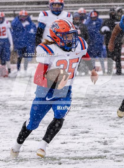Thumbnail 3 in Gunnison Valley vs. Water Canyon (UHSAA 8-Man Semifinal) photogallery.