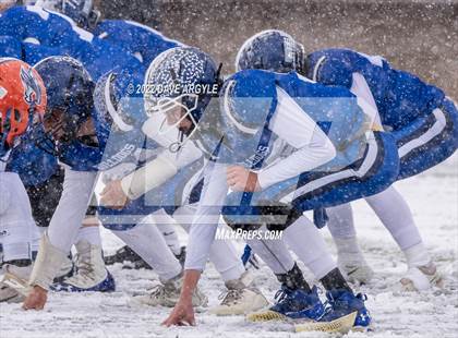 Thumbnail 1 in Gunnison Valley vs. Water Canyon (UHSAA 8-Man Semifinal) photogallery.