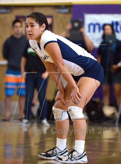 Thumbnail 1 in Archbishop Mitty vs. Kamehameha (Durango Fall Classic) photogallery.