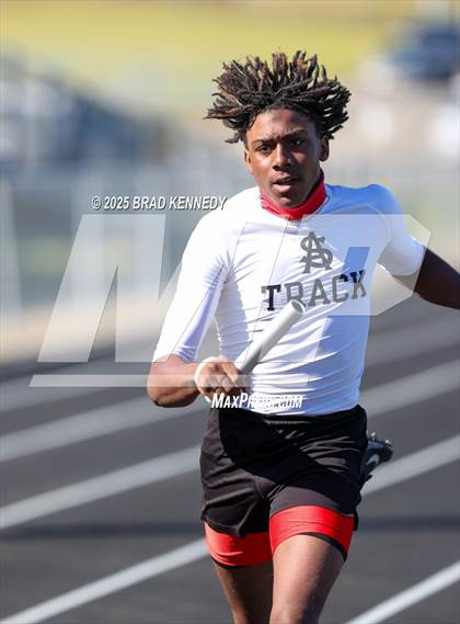 Thumbnail 1 in Mt. Enterprise Track Meet (Running Events) photogallery.