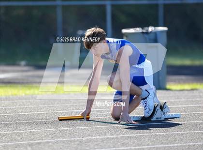 Thumbnail 2 in Mt. Enterprise Track Meet (Running Events) photogallery.