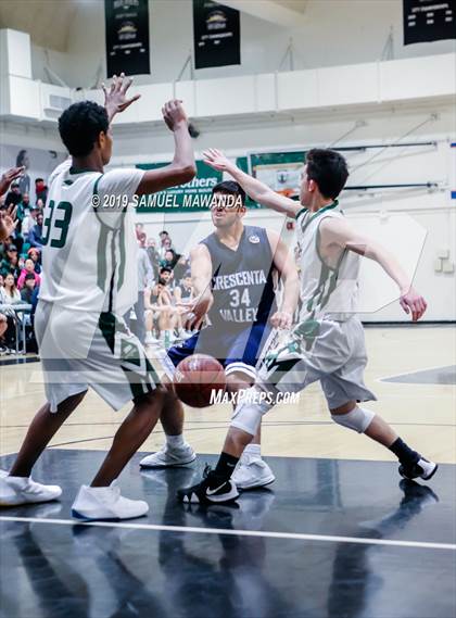Thumbnail 2 in Crescenta Valley @ Granada Hills Charter (CIF DIII Semifinal) photogallery.