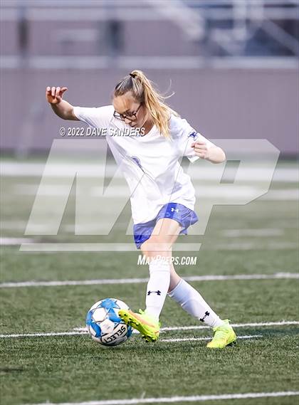 Thumbnail 3 in Hardin-Jefferson vs. Needville (Waller Classic) photogallery.