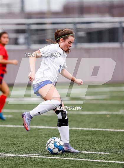 Thumbnail 3 in Hardin-Jefferson vs. Needville (Waller Classic) photogallery.