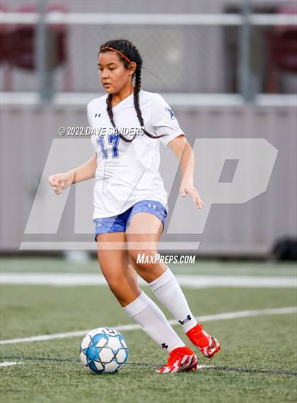 Thumbnail 2 in Hardin-Jefferson vs. Needville (Waller Classic) photogallery.