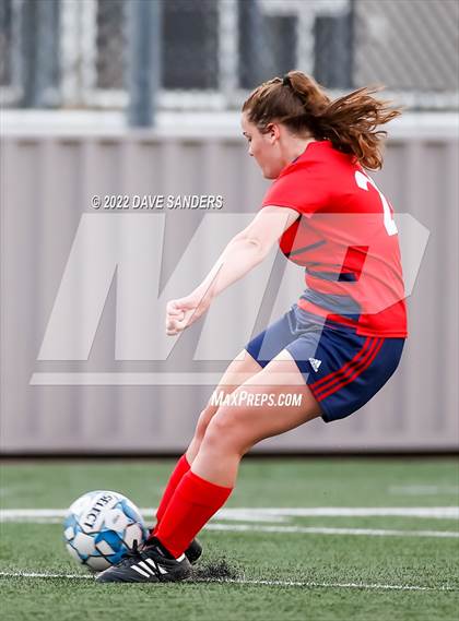 Thumbnail 3 in Hardin-Jefferson vs. Needville (Waller Classic) photogallery.