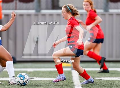 Thumbnail 3 in Hardin-Jefferson vs. Needville (Waller Classic) photogallery.