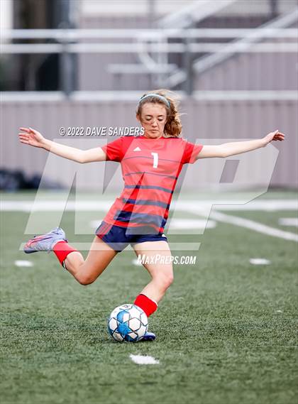 Thumbnail 3 in Hardin-Jefferson vs. Needville (Waller Classic) photogallery.