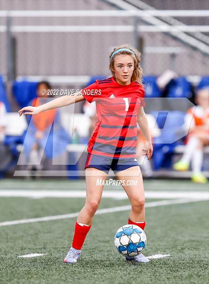 Thumbnail 2 in Hardin-Jefferson vs. Needville (Waller Classic) photogallery.