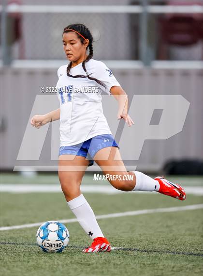 Thumbnail 1 in Hardin-Jefferson vs. Needville (Waller Classic) photogallery.