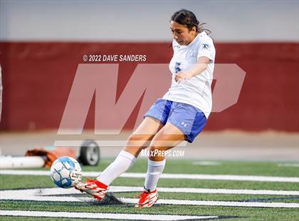 Thumbnail 2 in Hardin-Jefferson vs. Needville (Waller Classic) photogallery.
