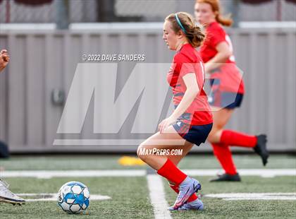 Thumbnail 2 in Hardin-Jefferson vs. Needville (Waller Classic) photogallery.