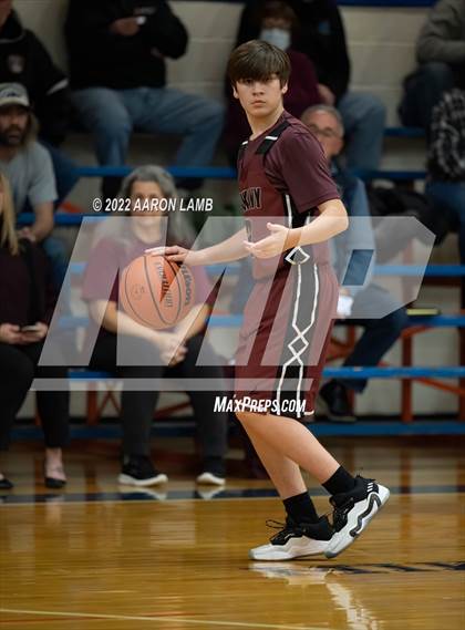 Thumbnail 1 in Oriskany Central School@New York Mills JR Varsity photogallery.