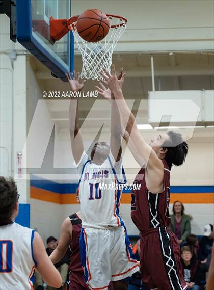 Thumbnail 2 in Oriskany Central School@New York Mills JR Varsity photogallery.