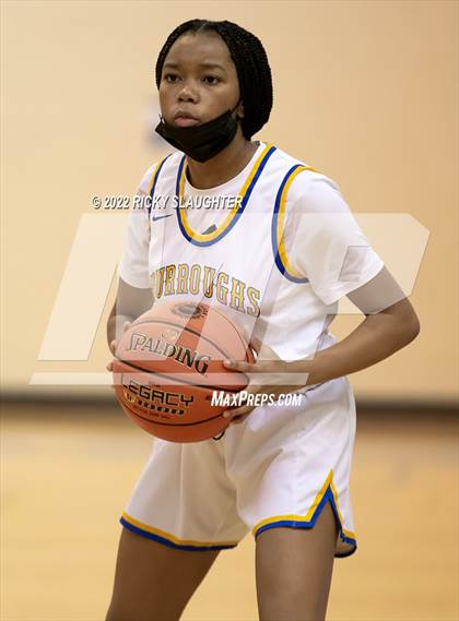 Thumbnail 2 in St. Charles vs  Burroughs (MSHSAA Class 4  Quarterfinal Playoff)  photogallery.