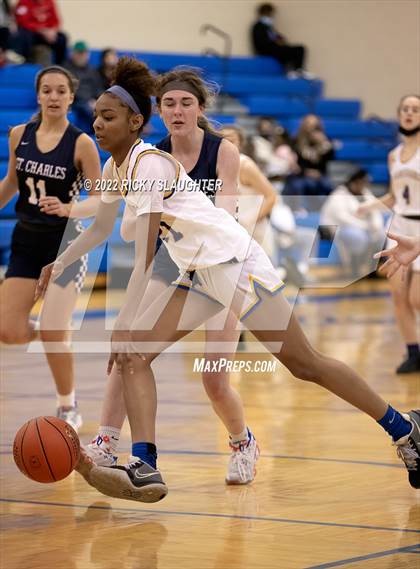 Thumbnail 2 in St. Charles vs  Burroughs (MSHSAA Class 4  Quarterfinal Playoff)  photogallery.