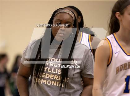 Thumbnail 1 in St. Charles vs  Burroughs (MSHSAA Class 4  Quarterfinal Playoff)  photogallery.
