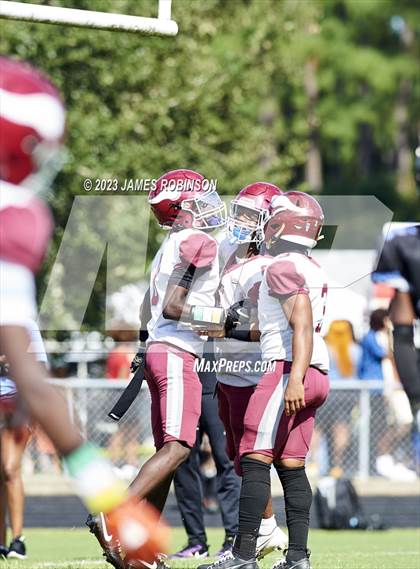 Thumbnail 2 in Raines @ Ribault photogallery.