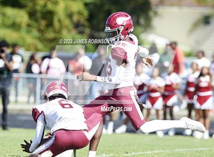 Thumbnail 3 in Raines @ Ribault photogallery.