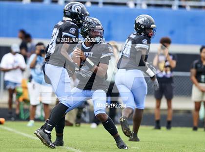 Thumbnail 1 in Raines @ Ribault photogallery.