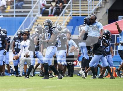 Thumbnail 2 in Raines @ Ribault photogallery.