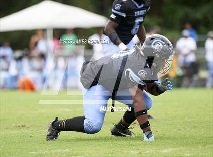 Thumbnail 3 in Raines @ Ribault photogallery.