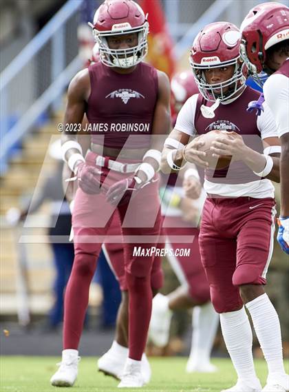 Thumbnail 2 in Raines @ Ribault photogallery.