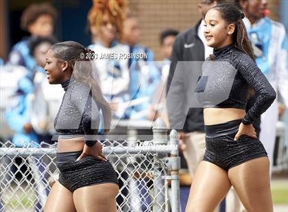 Thumbnail 2 in Raines @ Ribault photogallery.