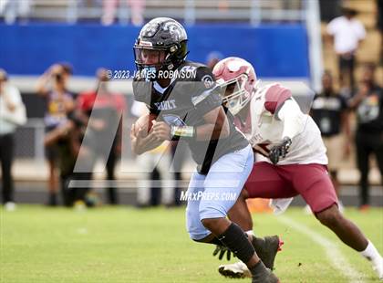 Thumbnail 1 in Raines @ Ribault photogallery.