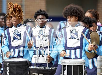 Thumbnail 1 in Raines @ Ribault photogallery.