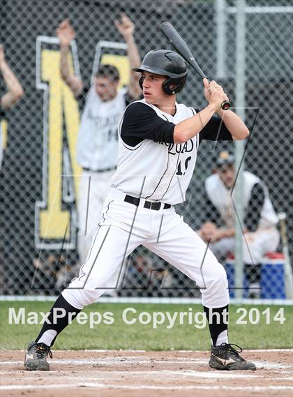Thumbnail 3 in Rush-Henrietta @ McQuaid Jesuit (Section 5 Class AA 1st Round) photogallery.