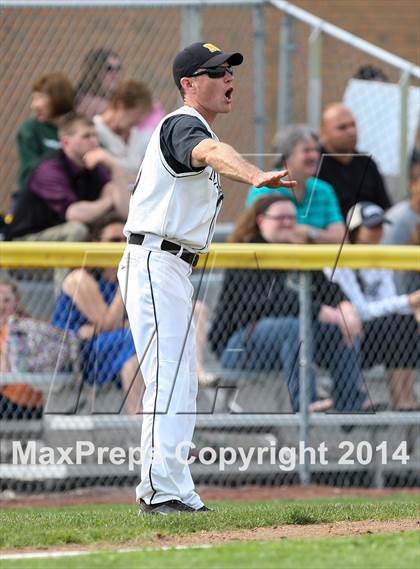 Thumbnail 3 in Rush-Henrietta @ McQuaid Jesuit (Section 5 Class AA 1st Round) photogallery.