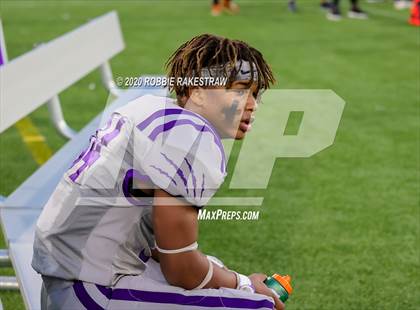 Thumbnail 2 in Mount Vernon vs. Jim Ned (UIL 3A D1 Semifinals) photogallery.