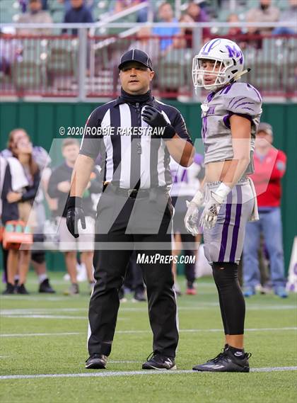 Thumbnail 2 in Mount Vernon vs. Jim Ned (UIL 3A D1 Semifinals) photogallery.