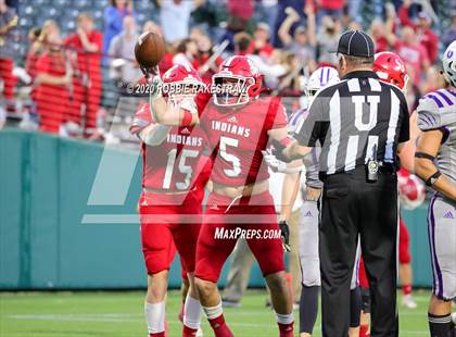 Thumbnail 2 in Mount Vernon vs. Jim Ned (UIL 3A D1 Semifinals) photogallery.