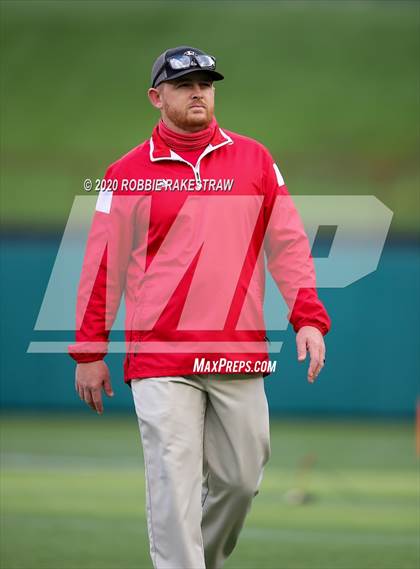 Thumbnail 3 in Mount Vernon vs. Jim Ned (UIL 3A D1 Semifinals) photogallery.
