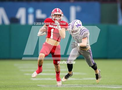 Thumbnail 2 in Mount Vernon vs. Jim Ned (UIL 3A D1 Semifinals) photogallery.