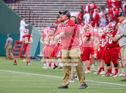 Thumbnail 2 in Mount Vernon vs. Jim Ned (UIL 3A D1 Semifinals) photogallery.