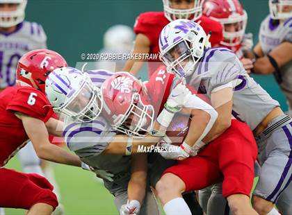 Thumbnail 3 in Mount Vernon vs. Jim Ned (UIL 3A D1 Semifinals) photogallery.