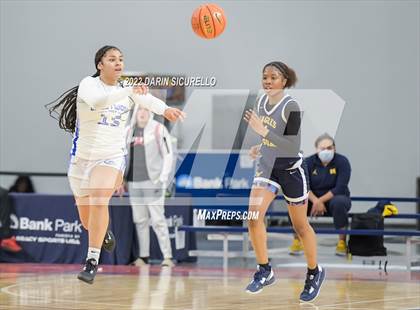 Thumbnail 3 in Shabach Christian Academy vs Crestwood (CAN) (NIKE Tournament of Champions) photogallery.
