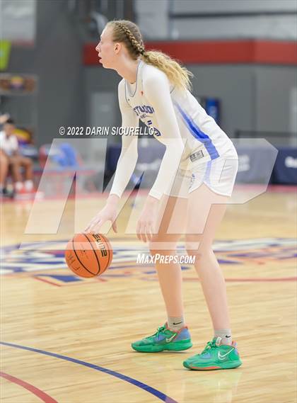 Thumbnail 2 in Shabach Christian Academy vs Crestwood (CAN) (NIKE Tournament of Champions) photogallery.