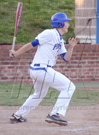 Thumbnail 1 in Holy Cross @ Simon Kenton photogallery.
